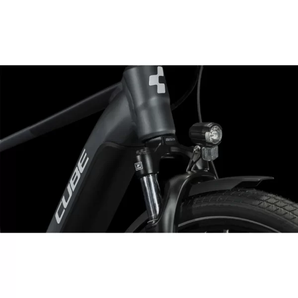 Cube Touring Hybrid One 625